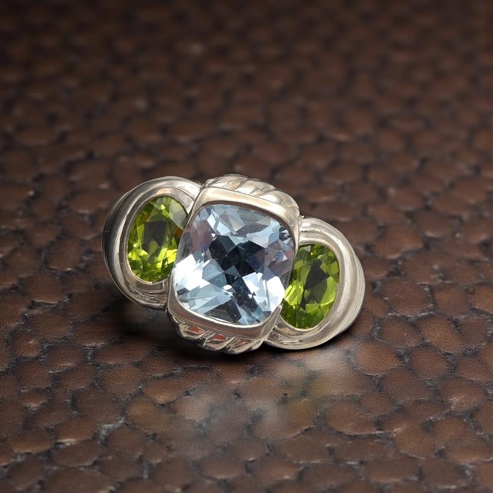 Judith Ripka Sterling Blue Topaz & Peridot Ring Gemstone Signature Cable